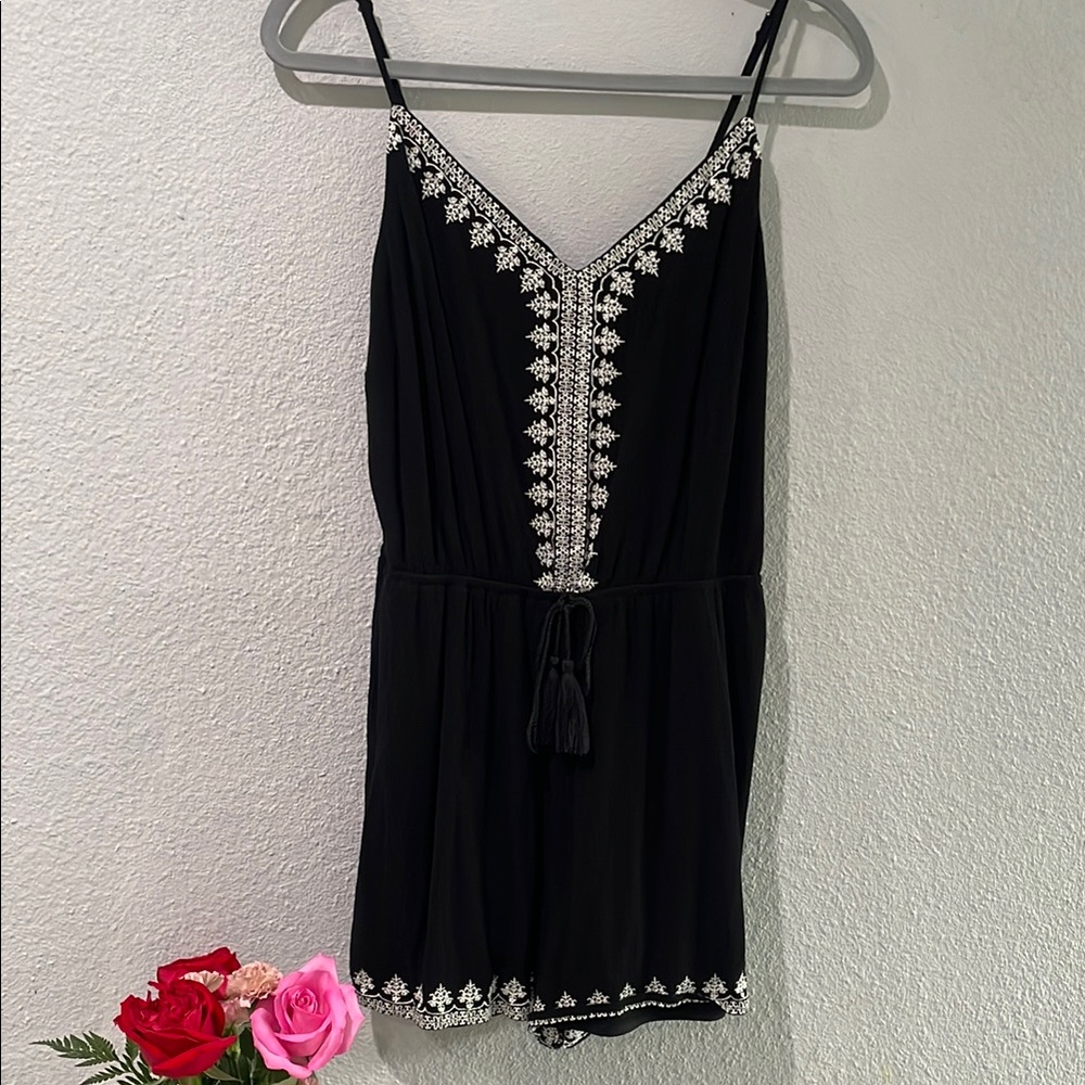 ☀️Black Embroidered Jumpsuit☀️